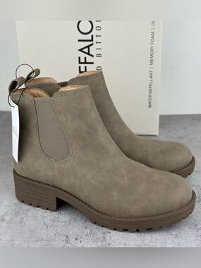 Buffalo David Bitton Chelsea Anna Boots Brown Women's US 10 Lug Sole